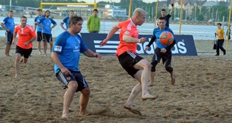 Nedēļas nogalē notiks Latvijas pludmales futbola čempionāta fināls