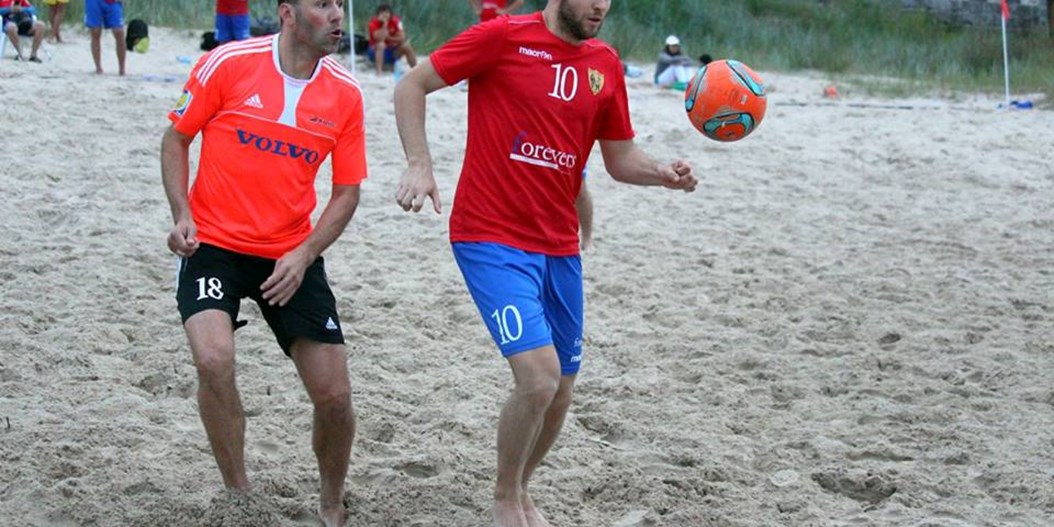“Ceresit/RTU” pietuvojas Latvijas pludmales futbola čempionu titulam