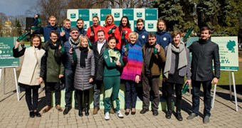 Futbolisti un futbolistes piedalās Vislatvijas šķiratlona atklāšanā