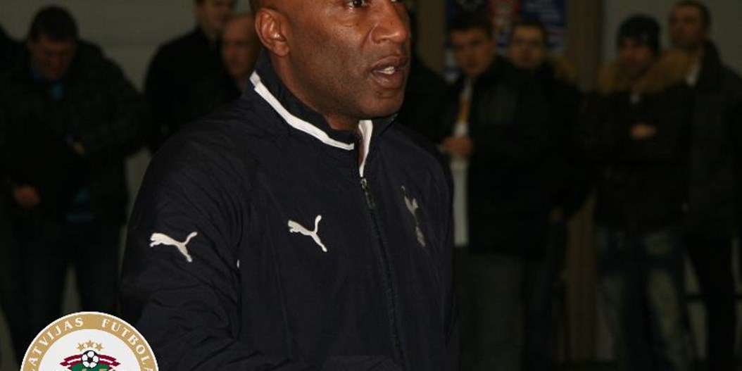 Notika LFF treneru apmācības seminārs „Tottenham Hotspur” speciālista vadībā