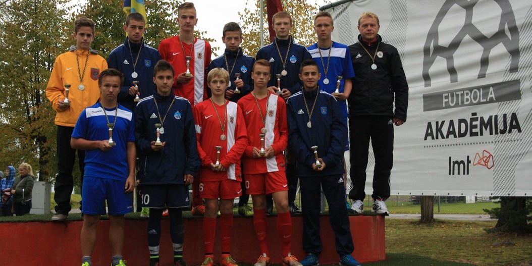 Rīgas U14 izlase kļūst par LMT akadēmijas turnīra uzvarētājiem