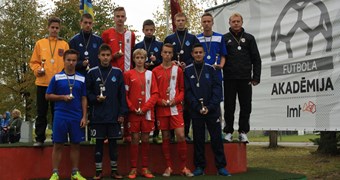 Rīgas U14 izlase kļūst par LMT akadēmijas turnīra uzvarētājiem