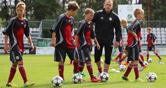 LMT Futbola akadēmijas U-13 un U-14 izlase dodas Eiropas tūrē