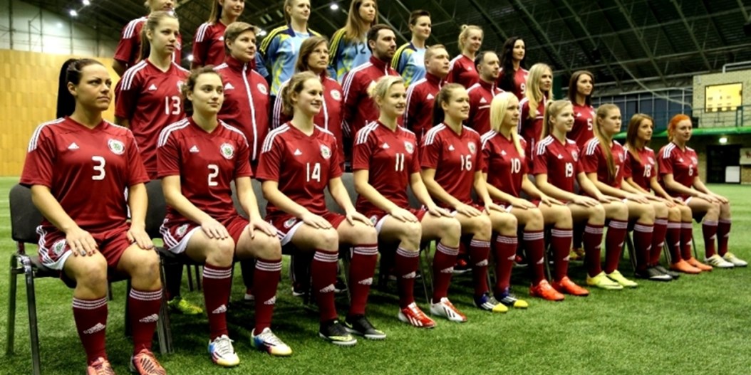 Latvijas sieviešu futbola izlase draudzības spēlē tiksies ar Saeimas futbola komandu