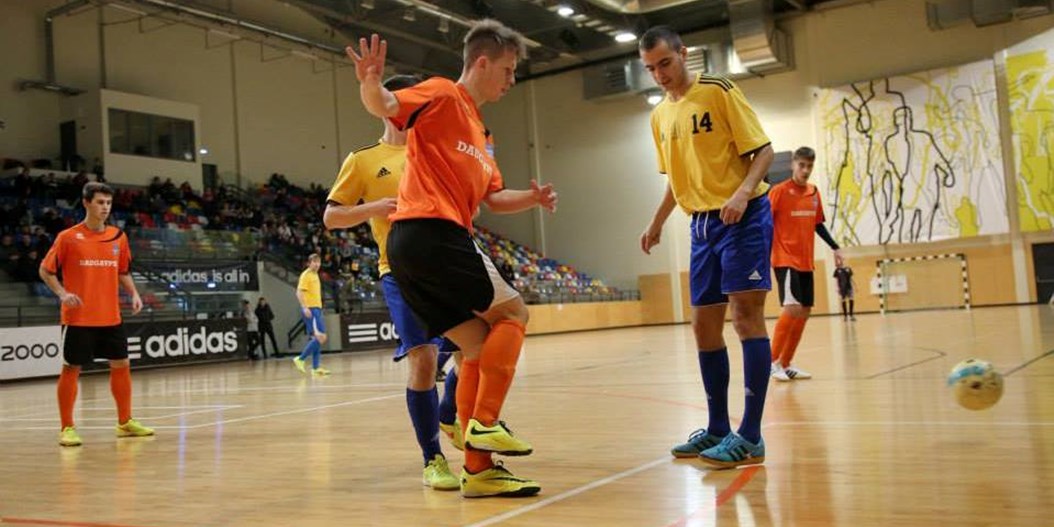 Daugavpils telpu futbola čempionātā uzvar „DBT” komanda