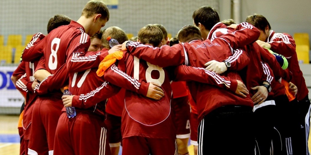 Latvijas U-21 telpu futbola izlase Rīgā draudzības spēlēs tiksies ar Spāniju