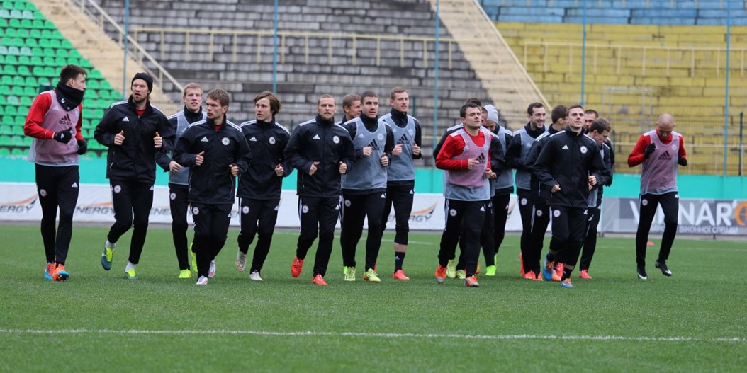 Latvijas nacionālā futbola izlase uzsākusi gatavošanos spēlei ar Ukrainu