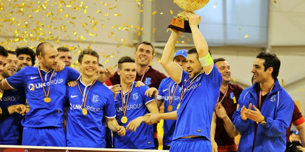 FK "Nikars" kļūst par astoņkārtējiem Latvijas telpu futbola čempioniem