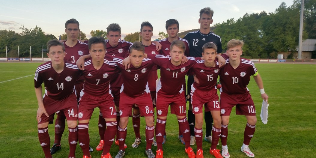 Latvijas U-17 izlase pirmajā draudzības spēlē piekāpjas Luksemburgai