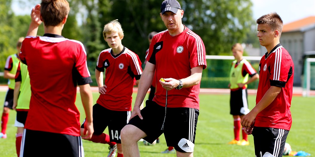 Paziņots Latvijas jauniešu futbola izlases kandidātu saraksts dalībai UEFA Attīstības turnīrā Rīgā