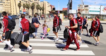 Latvijas nacionālā futbola izlase pirmo reizi ieradusies Gibraltārā