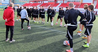 Valstsvienība trenējas "Victoria" stadionā pirms spēles ar Gibraltāru