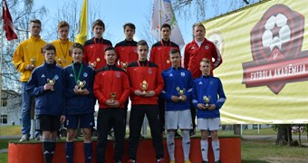 LFF Futbola akadēmijas U-15 reģionālo izlašu pavasara turnīrā triumfē Kurzeme
