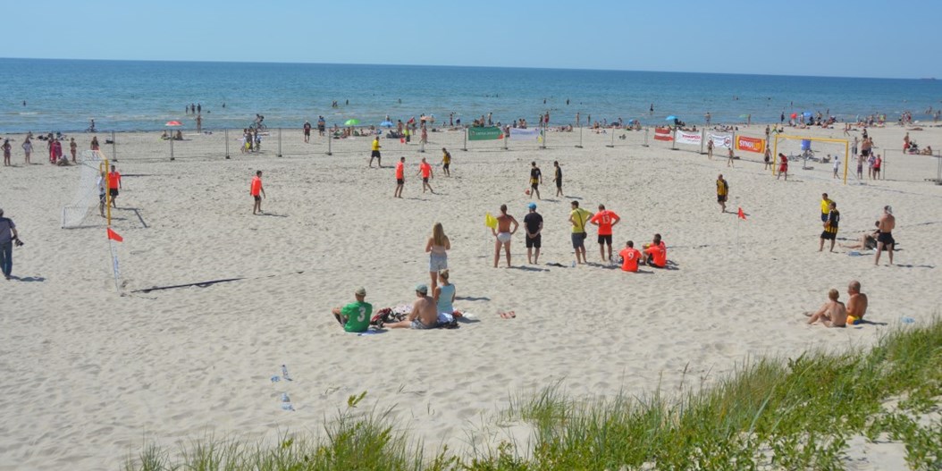 Nedēļas nogalē notiks Latvijas kausa izcīņa pludmales futbolā