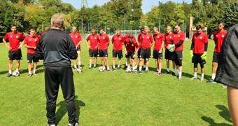 FOTO: Latvijas nacionālās izlases atjaunošanās treniņš Budapeštā
