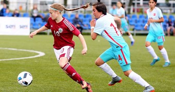 UEFA Attīstības turnīrs WU-17 meitenēm: Latvijas izlase piekāpjas Turcijai