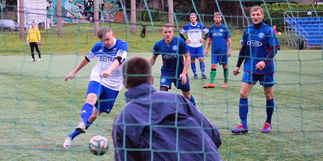 Rīgas minifutbola čempionāta līderes godā izvirzās FK BEITAR