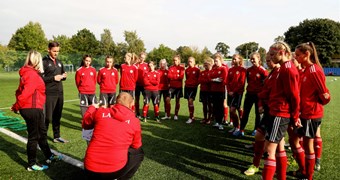 FOTO: Latvijas WU-17 meiteņu izlase gatavojas EČ kvalifikācijas spēlēm