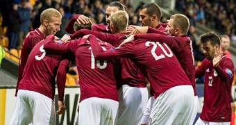 Latvijas izlase kvalifikācijas turnīru noslēdz ar uzvaru
