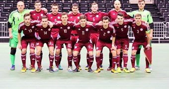 Baltijas kauss: Latvijas izlase pārspēj Igauniju, ceturtdien izšķirošā spēle pret Lietuvu