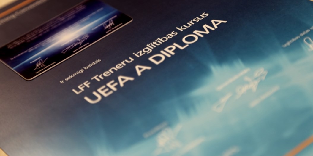 A-UEFA kategorijas licences saņēmuši 14 futbola treneri