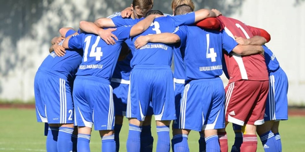 FC Caramba/Dinamo kļūst par komanda.lv Pirmās līgas čempioniem