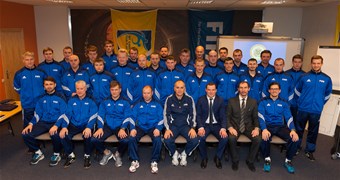 Rīgā aizvadīts FIFA telpu futbola treneru seminārs