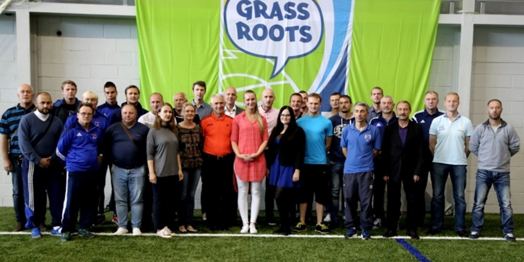 Kupli apmeklēts seminārs FIFA "Grassroots" instruktora vadībā