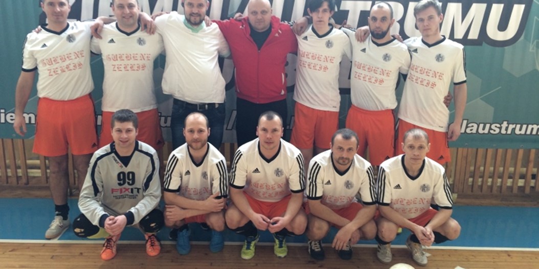 Gulbenieši labākie Ziemeļaustrumu reģiona 2. līgas sacensībās telpu futbolā