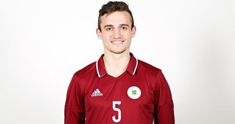 Latvijas U-21 izlases kandidātu sarakstu papildina Ņikita Juhņevičs