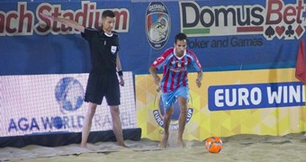 Jurijs Ivušins apkalpojis "Euro Winners Cup" pludmales futbola turnīra spēles un finālu Itālijā