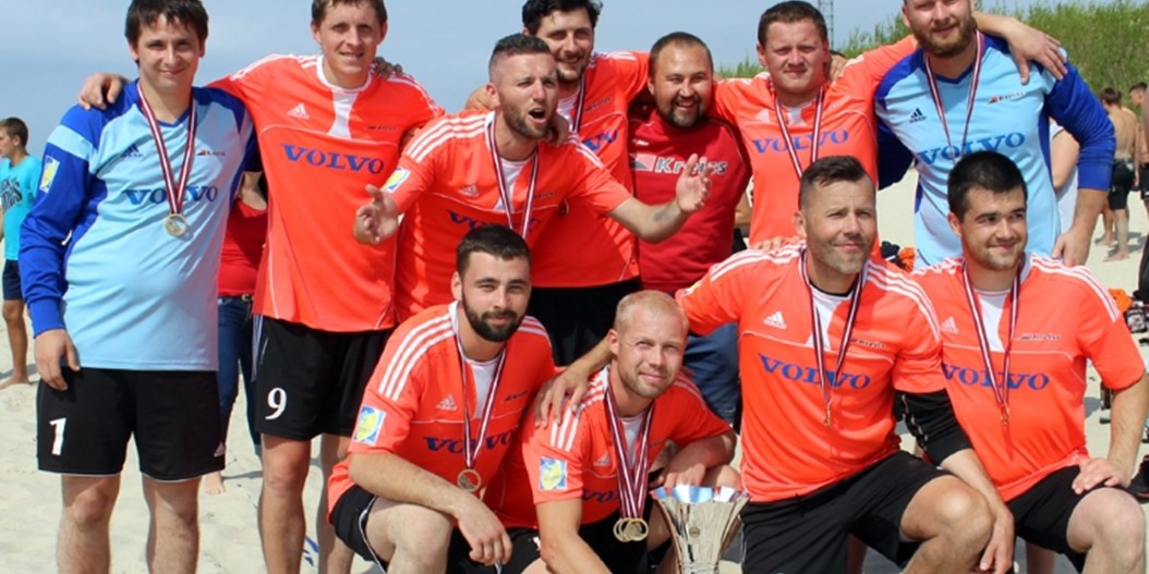 Latvijas kausu pludmales futbolā trešo gadu pēc kārtas iegūst "Kreiss"