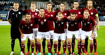 Latvijas nacionālā futbola izlase pārspēj Luksemburgas izlasi