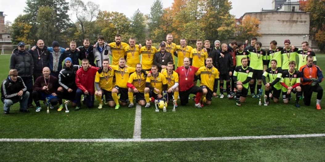 Latvijas amatieru minifutbola finālturnīrā uzvar Kalupe