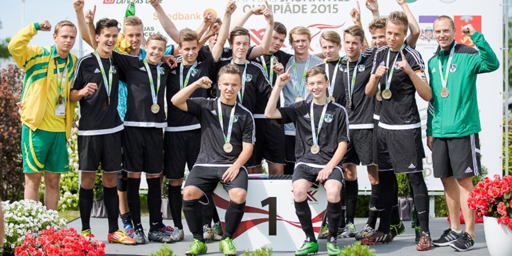 Tukuma un Rīgas pārstāvji uzvar Latvijas Jaunatnes Olimpiādes futbola sacensībās