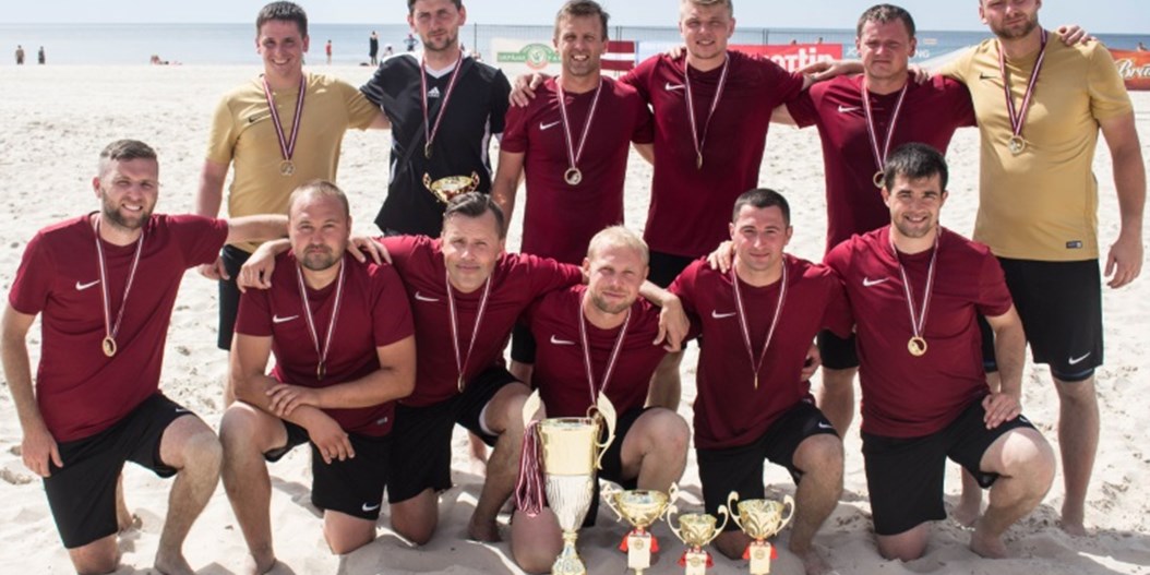 Latvijas kausu pludmales futbolā atkal iegūst Kreiss komanda