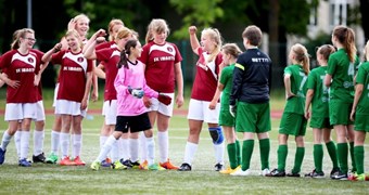 Latvijas meiteņu čempionāta vecākajā grupā notikusi kopvērtējuma līderu maiņa