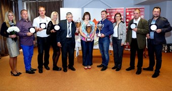 Apbalvoti Latvijas Sieviešu pirmās līgas klubi un sezonas labākās futbolistes