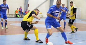 Telpu futbola Virslīgas čempionāta cīņas priecēs Salaspilī un Spuņciemā