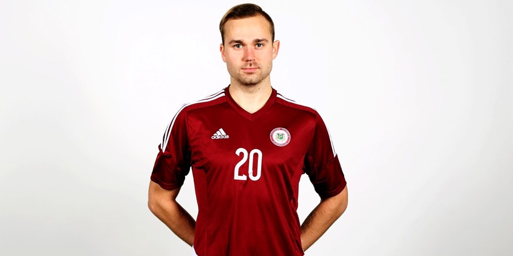 Kaspars Svārups Latvijas U-21 izlases kandidātu sarakstā Eduarda Tīdenberga vietā