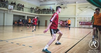 Sākušās starpskolu sacensības - Rīgas skolu telpu futbola kauss