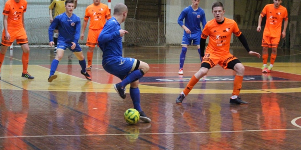 Divas komandas Rīgas telpu futbola čempionāta Izaicinājuma līgā pārsniedz 30 punktu robežu