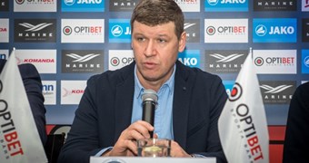 Riga FC pārtrauc darba attiecības ar treneri Volčeku