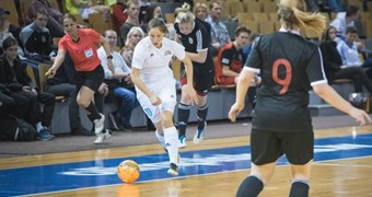 Notiks Ziemassvētku kausa izcīņa telpu futbolā meitenēm