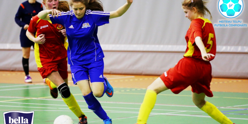 Latvijas meiteņu telpu futbola čempionātā noskaidrosies pirmās čempiones