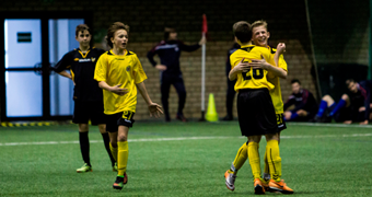 “Riga Cup”: Rīgas Futbola akadēmijas U-14 futbolisti atkārto gadu jaunāko puišu panākumu