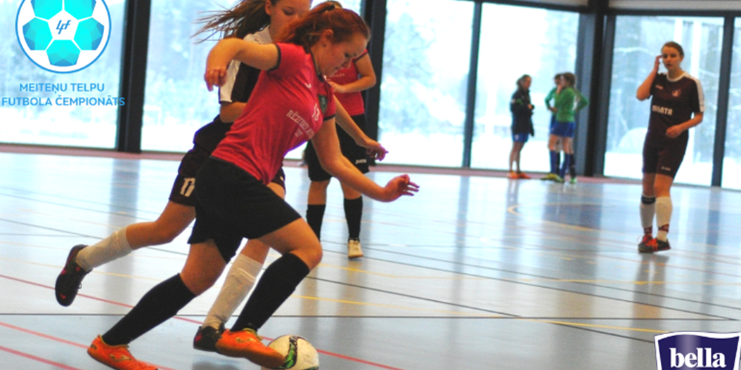 Meiteņu telpu futbola čempionāta vecākās grupas komandas tiksies Talsos, Spuņciemā un Lapmežciemā