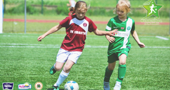 Latvijas meiteņu futbola vasaras čempionātu Olainē noslēgs pašas jaunākās dalībnieces