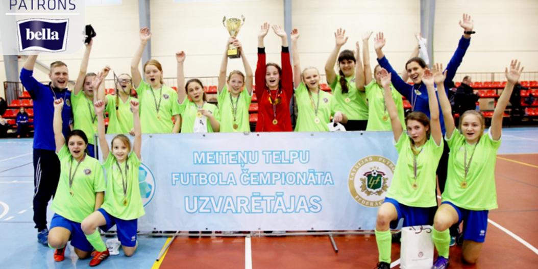 Rēzeknes BJSS U-14 komandai pirmā vieta Latvijas meiteņu telpu futbola čempionātā