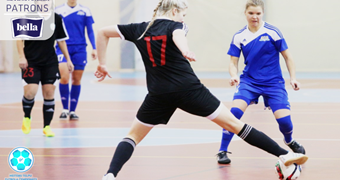 Sadalīs Latvijas meiteņu telpu futbola čempionāta pēdējo medaļu komplektu